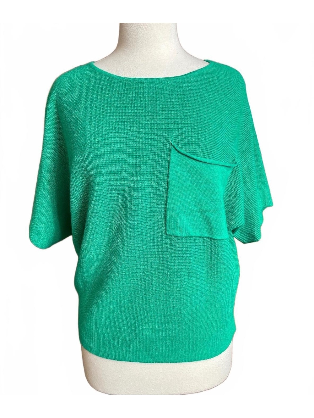 Cyrus NWT Kelly green dolman short sleeve Kelly green sweater medium
